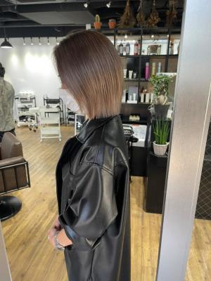 ホワイトグレージュ コンマヘアくすみブルー ダークアッシュ	