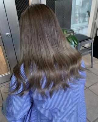 ホワイトグレージュ コンマヘアくすみブルー ダークアッシュ	