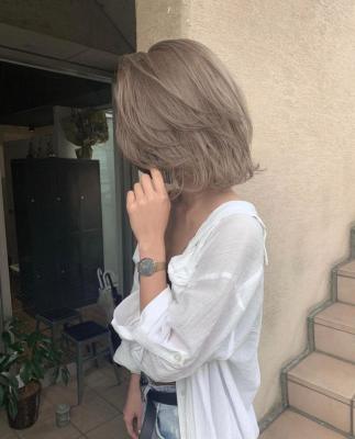 ホワイトグレージュ コンマヘアくすみブルー ダークアッシュ	