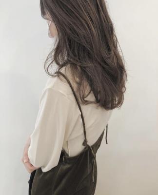 マロンベージュ