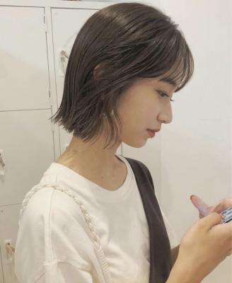 ボブ × ベージュ
