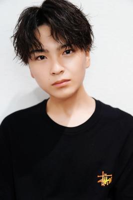 メンズヘア整形スパイラルパーマ波巻きツイストメンズパーマ髪型 メンズヘア整形スパイラルパーマ波巻きツイストメンズパーマ髪型