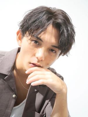 メンズヘア整形スパイラルパーマ波巻きツイストメンズパーマ髪型 メンズヘア整形スパイラルパーマ波巻きツイストメンズパーマ髪型