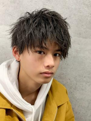 メンズヘア整形スパイラルパーマ波巻きツイストメンズパーマ髪型 メンズヘア整形スパイラルパーマ波巻きツイストメンズパーマ髪型
