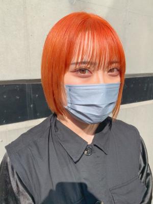 ホワイトグレージュ　ボブルフ　くすみブルー