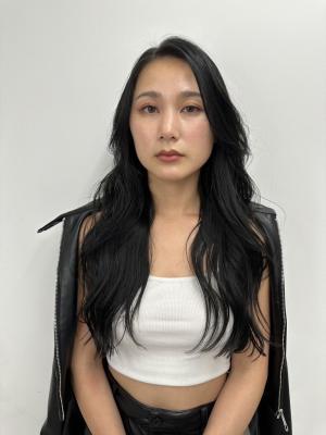 【寺本】大人の上品なレイヤースタイル