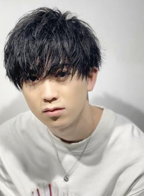 メンズヘア整形スパイラルパーマ波巻きツイストメンズパーマ髪型 メンズヘア整形スパイラルパーマ波巻きツイストメンズパーマ髪型
