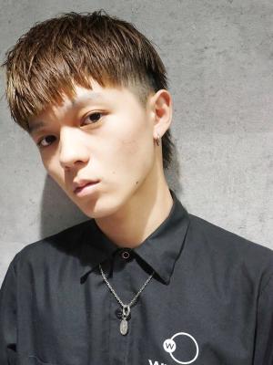 メンズヘア整形スパイラルパーマ波巻きツイストメンズパーマ髪型 メンズヘア整形スパイラルパーマ波巻きツイストメンズパーマ髪型