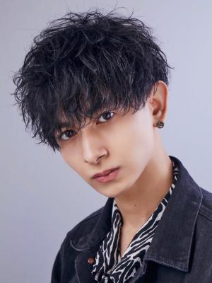 メンズヘア整形スパイラルパーマ波巻きツイストメンズパーマ髪型 メンズヘア整形スパイラルパーマ波巻きツイストメンズパーマ髪型