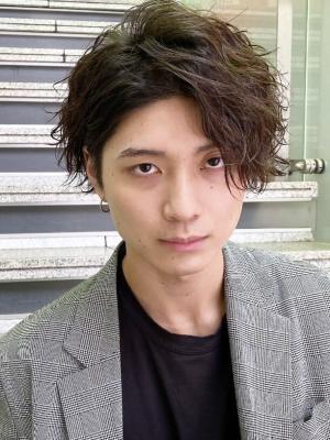 メンズヘア整形スパイラルパーマ波巻きツイストメンズパーマ髪型 メンズヘア整形スパイラルパーマ波巻きツイストメンズパーマ髪型
