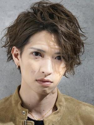 メンズヘア整形スパイラルパーマ波巻きツイストメンズパーマ髪型 メンズヘア整形スパイラルパーマ波巻きツイストメンズパーマ髪型