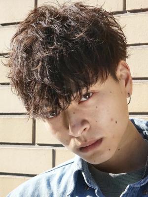 メンズヘア整形スパイラルパーマ波巻きツイストメンズパーマ髪型 メンズヘア整形スパイラルパーマ波巻きツイストメンズパーマ髪型