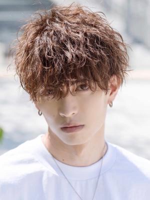 メンズヘア整形スパイラルパーマ波巻きツイストメンズパーマ髪型 メンズヘア整形スパイラルパーマ波巻きツイストメンズパーマ髪型