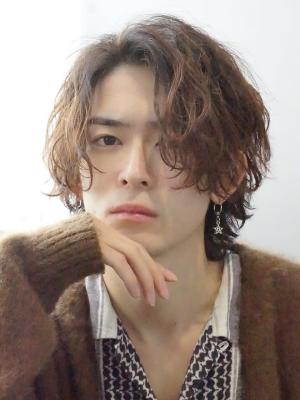 メンズヘア整形スパイラルパーマ波巻きツイストメンズパーマ髪型 メンズヘア整形スパイラルパーマ波巻きツイストメンズパーマ髪型