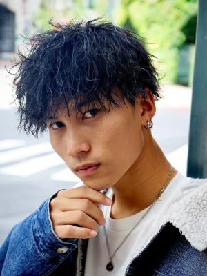 メンズヘア整形スパイラルパーマ波巻きツイストメンズパーマ髪型 メンズヘア整形スパイラルパーマ波巻きツイストメンズパーマ髪型