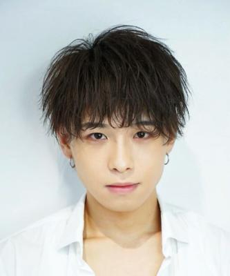 メンズヘア整形スパイラルパーマ波巻きツイストメンズパーマ髪型 メンズヘア整形スパイラルパーマ波巻きツイストメンズパーマ髪型
