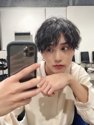 メンズヘア整形スパイラルパーマ波巻きツイストメンズパーマ髪型 メンズヘア整形スパイラルパーマ波巻きツイストメンズパーマ髪型