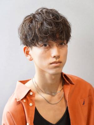 メンズヘア整形スパイラルパーマ波巻きツイストメンズパーマ髪型 メンズヘア整形スパイラルパーマ波巻きツイストメンズパーマ髪型