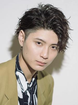 メンズヘア整形スパイラルパーマ波巻きツイストメンズパーマ髪型 メンズヘア整形スパイラルパーマ波巻きツイストメンズパーマ髪型