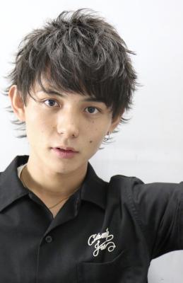 メンズヘア整形スパイラルパーマ波巻きツイストメンズパーマ髪型 メンズヘア整形スパイラルパーマ波巻きツイストメンズパーマ髪型
