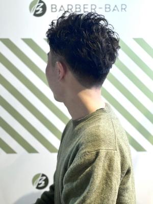 大人のリバースパーマスタイル【BARBER-BAR】