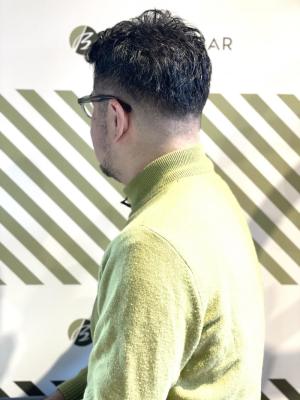 大人のサイドパートスタイル【BARBER-BAR】