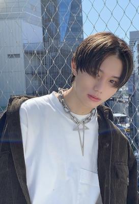 メンズヘア整形スパイラルパーマ波巻きツイストメンズパーマ髪型 メンズヘア整形スパイラルパーマ波巻きツイストメンズパーマ髪型