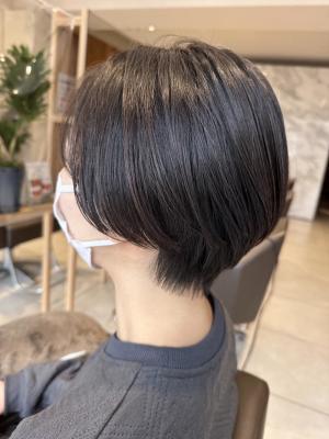 リップラインショートボブ