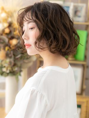 ミックスカール小顔くせ毛風ふわふわボブ　くるくる