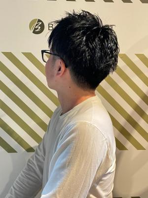 大人の刈り上げスタイル【BARBER-BAR】