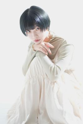 うる艶ブラック