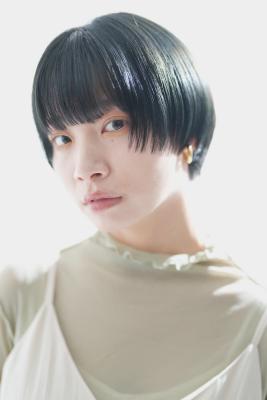 うる艶ブラック