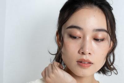 ラグジュアリーなカジュアルヘアアレンジ