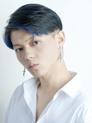 メンズヘア整形スパイラルパーマ波巻きツイストメンズパーマ髪型 メンズヘア整形スパイラルパーマ波巻きツイストメンズパーマ髪型のイメージ画像