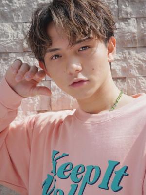 メンズヘア整形スパイラルパーマ波巻きツイストメンズパーマ髪型 メンズヘア整形スパイラルパーマ波巻きツイストメンズパーマ髪型