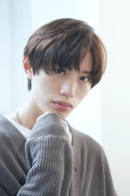 メンズヘア整形スパイラルパーマ波巻きツイストメンズパーマ髪型 メンズヘア整形スパイラルパーマ波巻きツイストメンズパーマ髪型