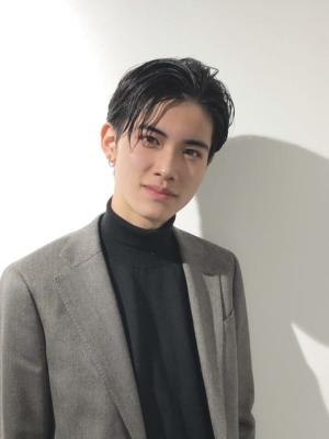 メンズヘア整形スパイラルパーマ波巻きツイストメンズパーマ髪型 メンズヘア整形スパイラルパーマ波巻きツイストメンズパーマ髪型