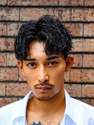 メンズヘア整形スパイラルパーマ波巻きツイストメンズパーマ髪型