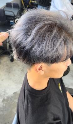 メンズヘア整形スパイラルパーマ波巻きツイストメンズパーマ髪型 メンズヘア整形スパイラルパーマ波巻きツイストメンズパーマ髪型