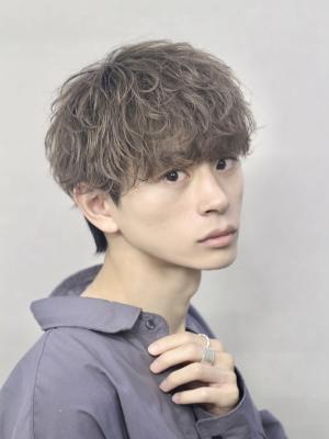 メンズヘア整形スパイラルパーマ波巻きツイストメンズパーマ髪型 メンズヘア整形スパイラルパーマ波巻きツイストメンズパーマ髪型