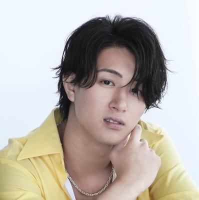 メンズヘア整形スパイラルパーマ波巻きツイストメンズパーマ髪型 メンズヘア整形スパイラルパーマ波巻きツイストメンズパーマ髪型