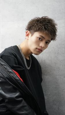 メンズヘア整形スパイラルパーマ波巻きツイストメンズパーマ髪型 メンズヘア整形スパイラルパーマ波巻きツイストメンズパーマ髪型