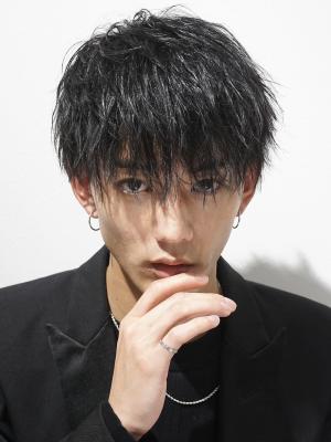 メンズヘア整形スパイラルパーマ波巻きツイストメンズパーマ髪型 メンズヘア整形スパイラルパーマ波巻きツイストメンズパーマ髪型のイメージ画像