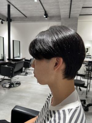 メンズヘア整形スパイラルパーマ波巻きツイストメンズパーマ髪型 メンズヘア整形スパイラルパーマ波巻きツイストメンズパーマ髪型のイメージ画像