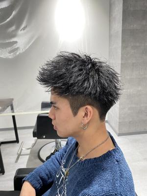 メンズヘア整形スパイラルパーマ波巻きツイストメンズパーマ髪型