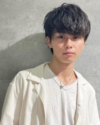 メンズヘア整形スパイラルパーマ波巻きツイストメンズパーマ髪型