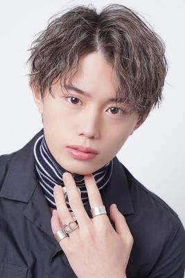 メンズヘア整形スパイラルパーマ波巻きツイストメンズパーマ髪型 メンズヘア整形スパイラルパーマ波巻きツイストメンズパーマ髪型