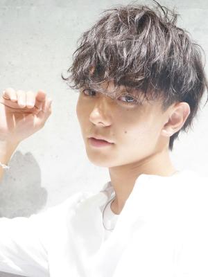 メンズヘア整形スパイラルパーマ波巻きツイストメンズパーマ髪型 メンズヘア整形スパイラルパーマ波巻きツイストメンズパーマ髪型