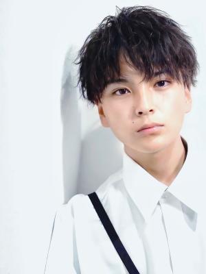 メンズヘア整形スパイラルパーマ波巻きツイストメンズパーマ髪型 メンズヘア整形スパイラルパーマ波巻きツイストメンズパーマ髪型