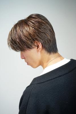 メンズヘア整形スパイラルパーマ波巻きツイストメンズパーマ髪型 メンズヘア整形スパイラルパーマ波巻きツイストメンズパーマ髪型のイメージ画像